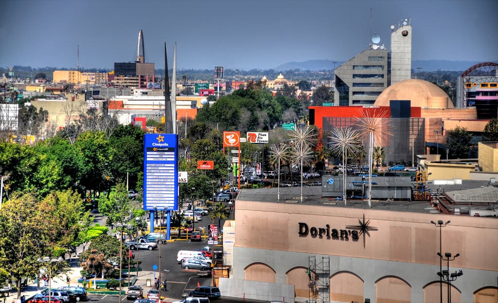 Vista de la Zona Río con Plaza Río